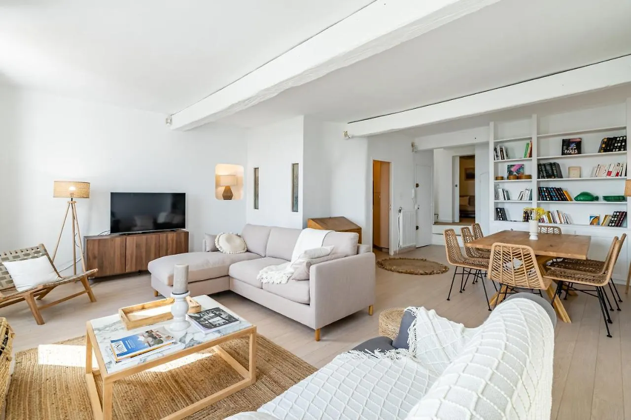 Le Rooftop Par Dodo-A-Cassis 0*, Cassis